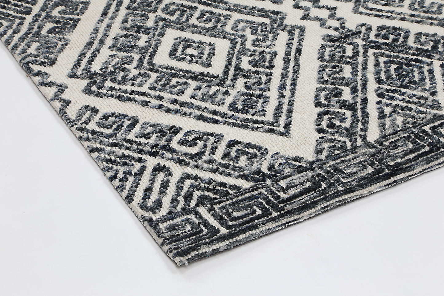 Amritsar Glenfalls Anthracite Tribal Rug