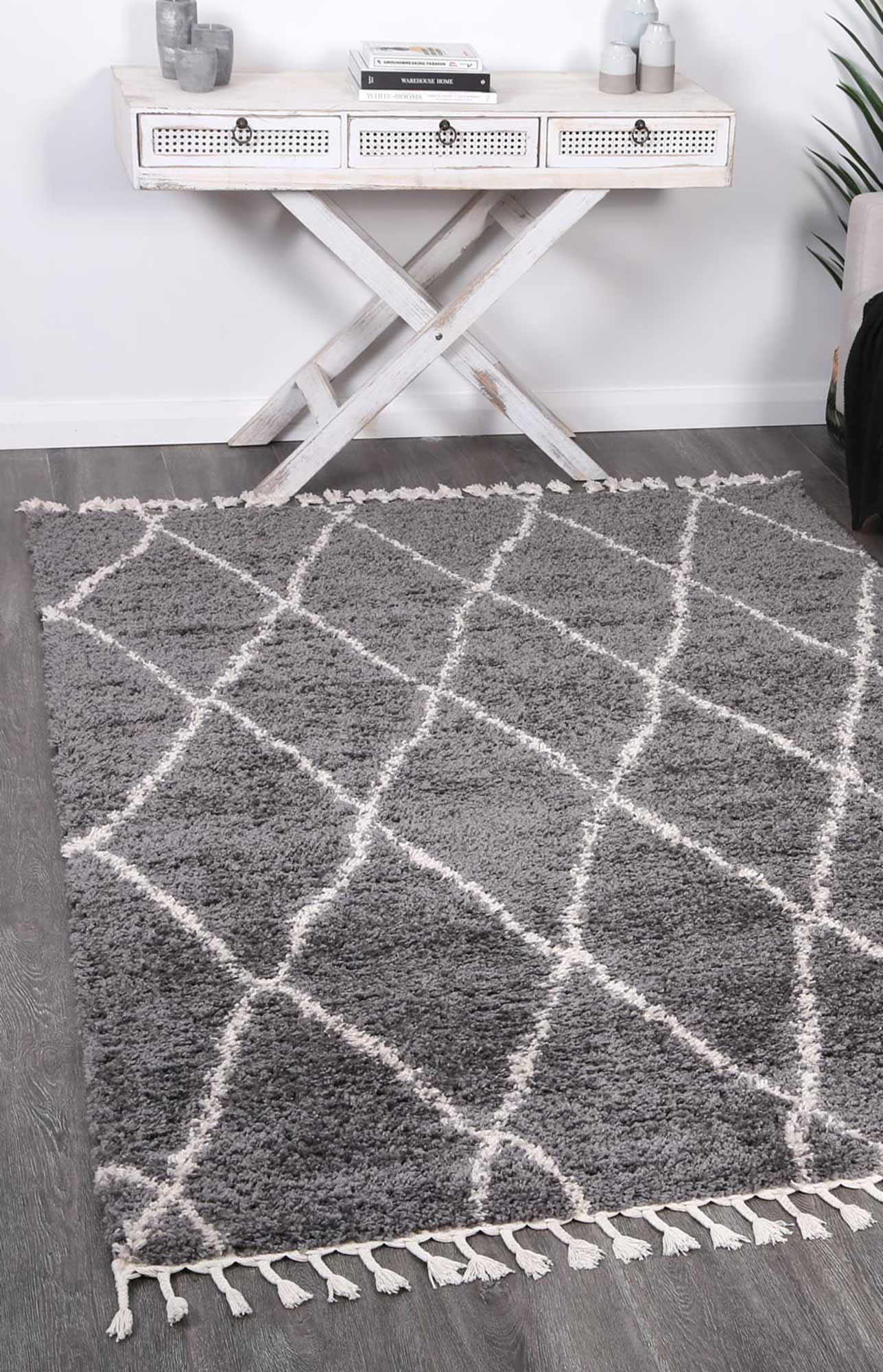 Kasbah Clara Diamond Tribal Grey Rug