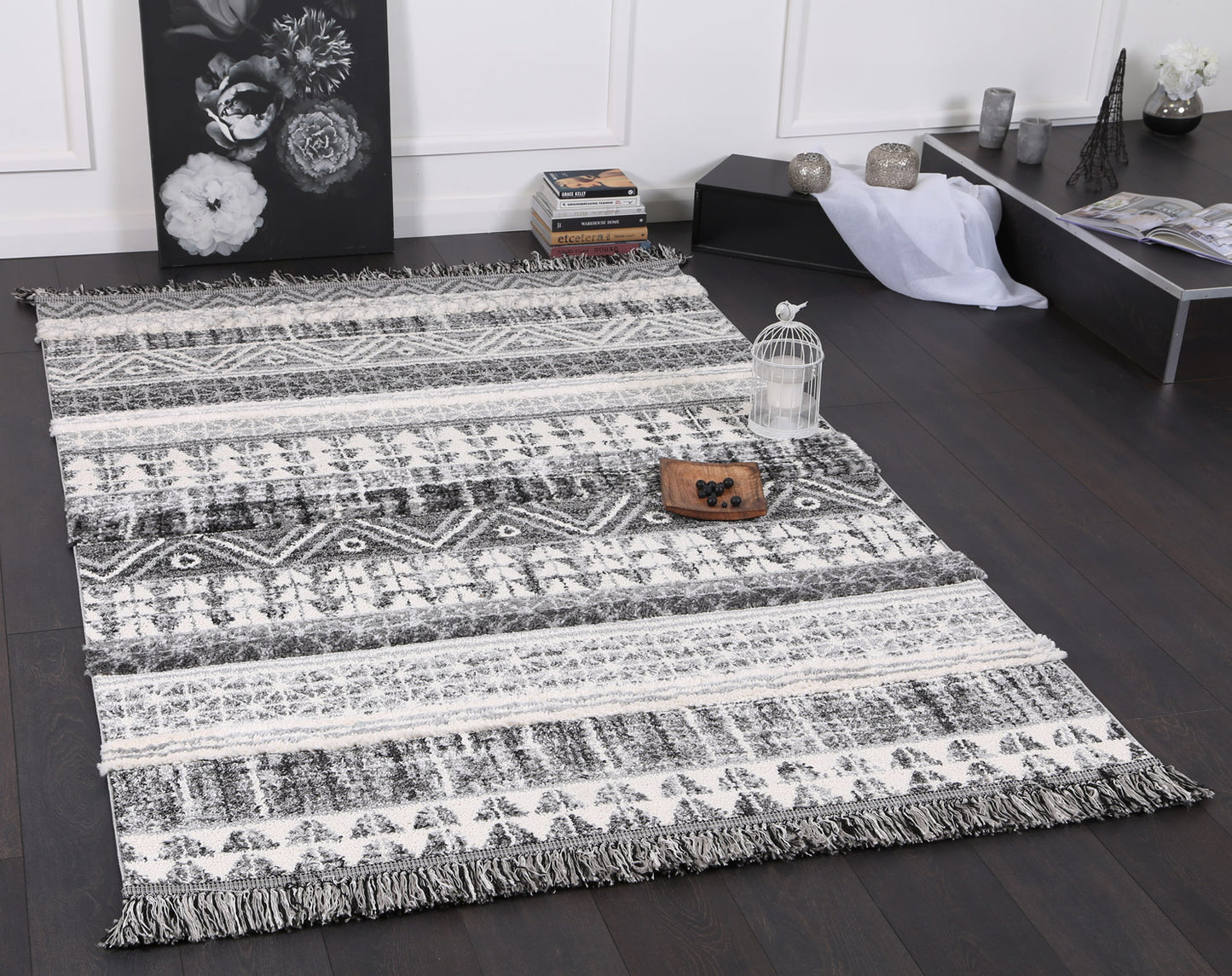 Kaza Tribal Lines Cream Anthracite Rug